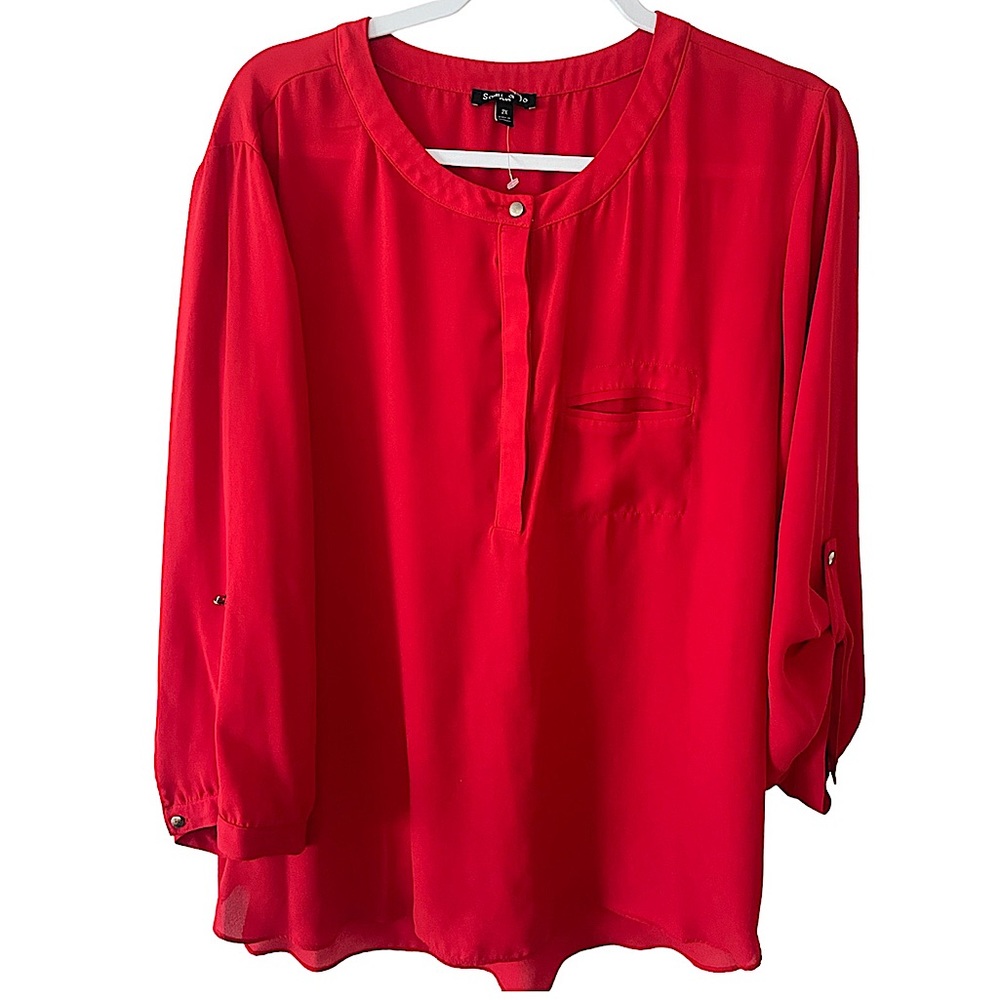 📌Red Blouse - Picture 2 of 4